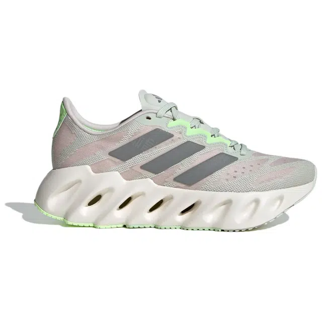adidas Switch FWD RUNNING SHOES