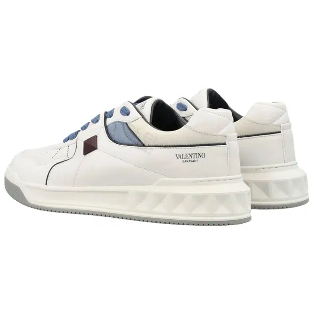 Valentino One Stud