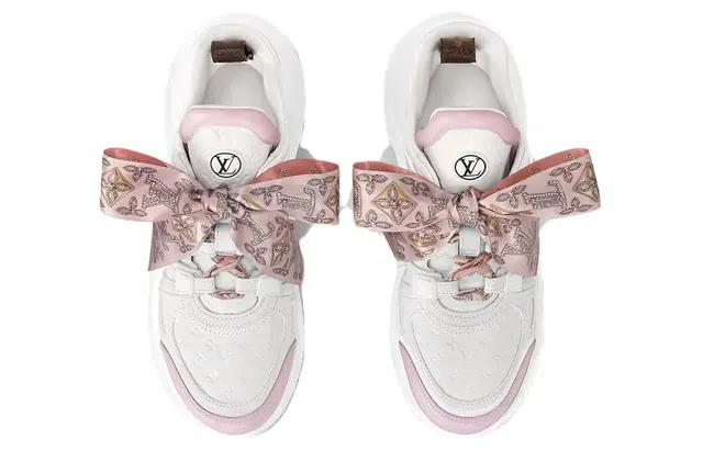 LOUIS VUITTON Archlight 1.0