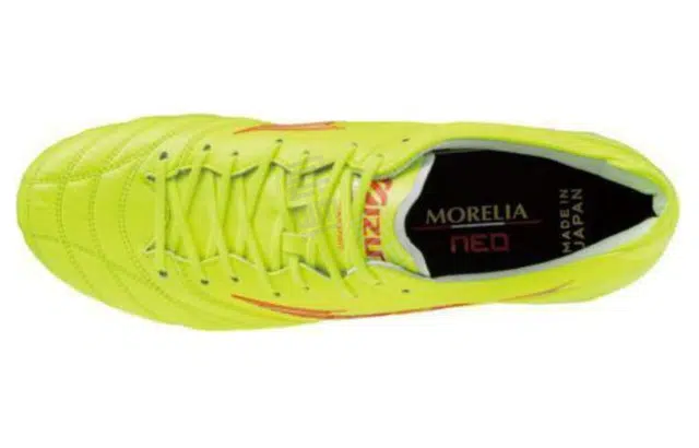 Mizuno Morelia Neo 4