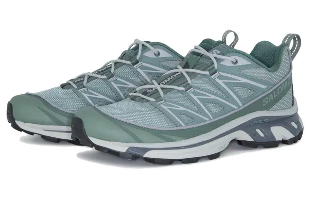 SALOMON XT-6