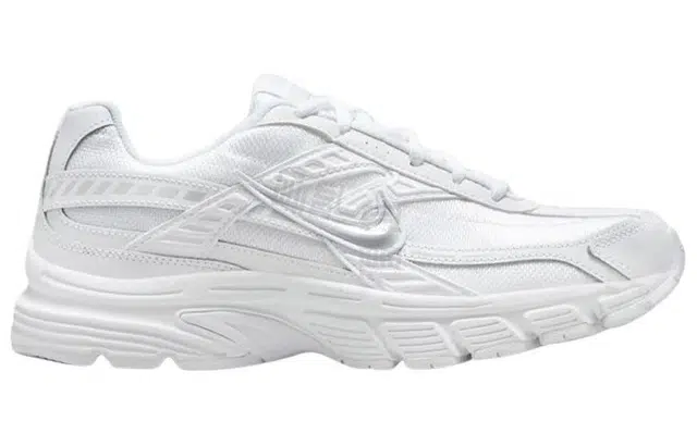 Nike Initiator