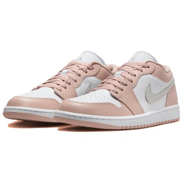 Air Jordan 1 Low "Light Bone"