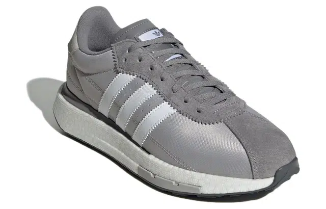adidas originals COUNTRY XLG Boost