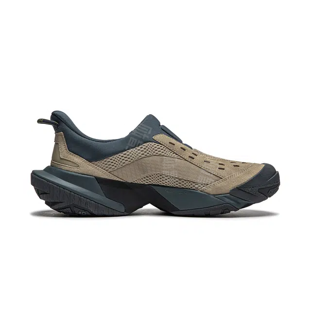 LiNing CF 3 lite
