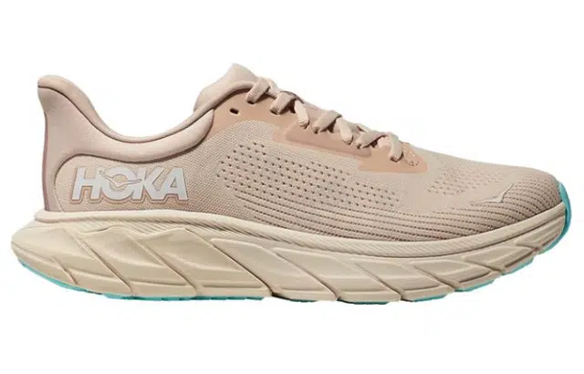 HOKA ONE ONE
