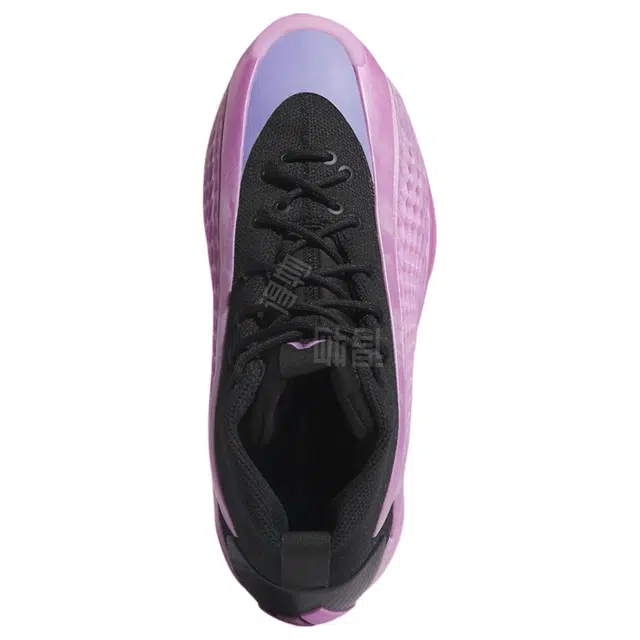 adidas A.E. 1