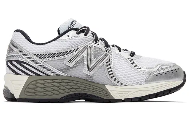 New Balance NB 860