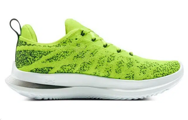 Under Armour Flow Velociti 3