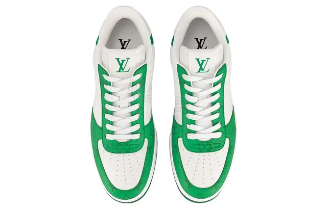LOUIS VUITTON Rivoli