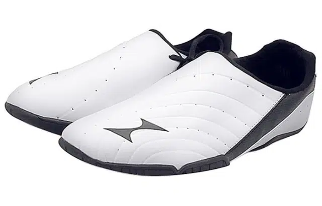 海尔斯 舒适百搭 防滑耐磨 低帮 训练鞋 男女同款 白色