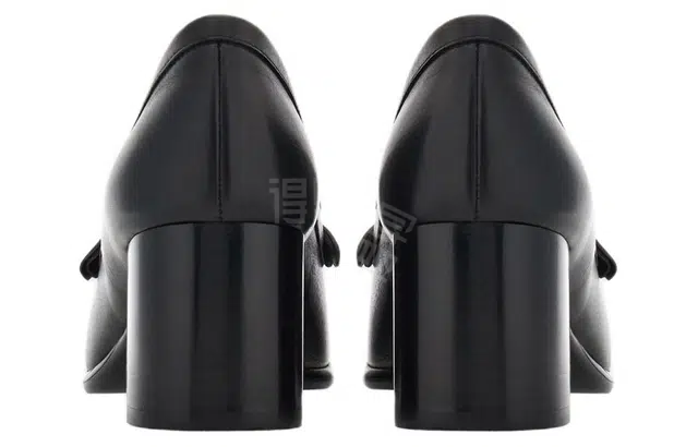 FERRAGAMO GANCINI 6cm
