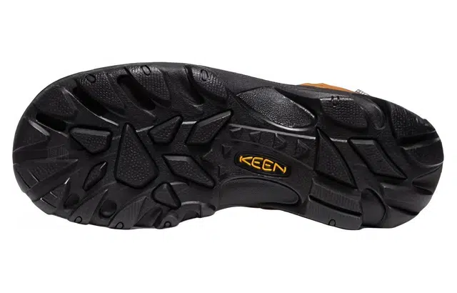 LEAVE NO TRACE KEEN Pyrenees