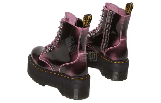Dr.Martens