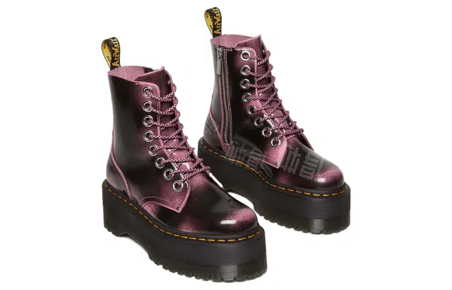 Dr.Martens
