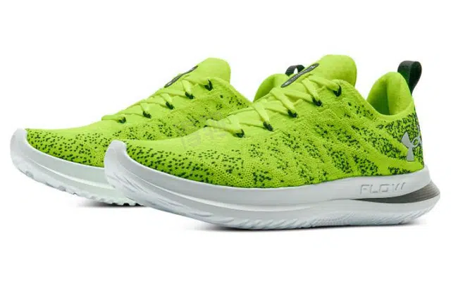 Under Armour Flow Velociti 3