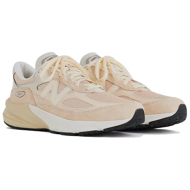 New Balance NB 990 V6 Vintage Rose
