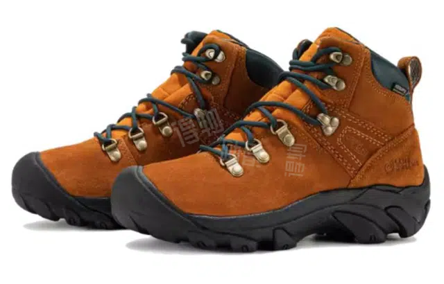 LEAVE NO TRACE KEEN Pyrenees