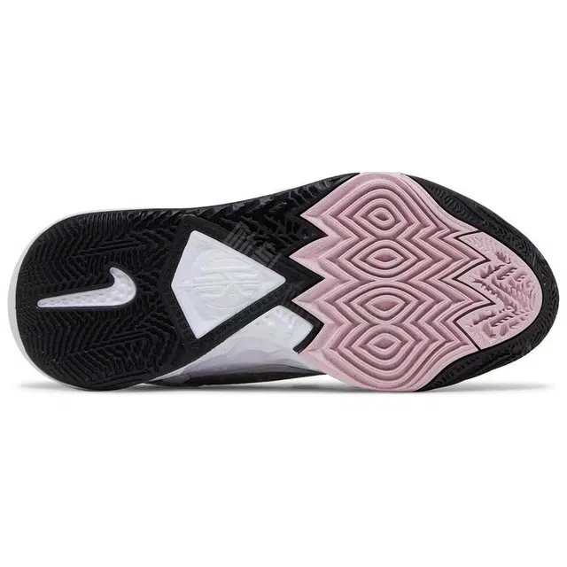 Nike Kyrie 9