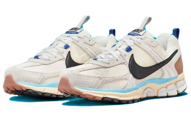 Swoosh Nike Air Zoom Vomero 5