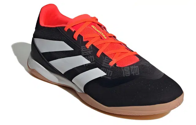 adidas Predator LEAGUE ICIN