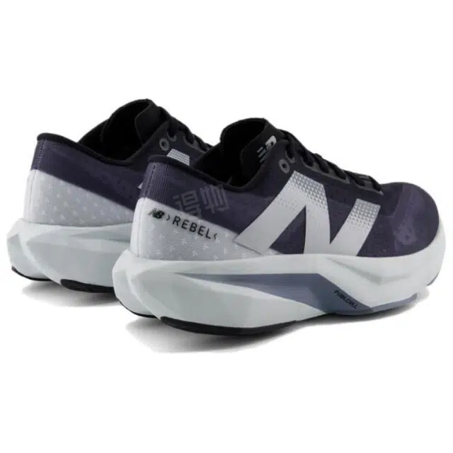 New Balance FuelCell Rebel V4
