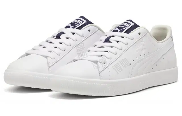 PUMA Clyde Varsity 2