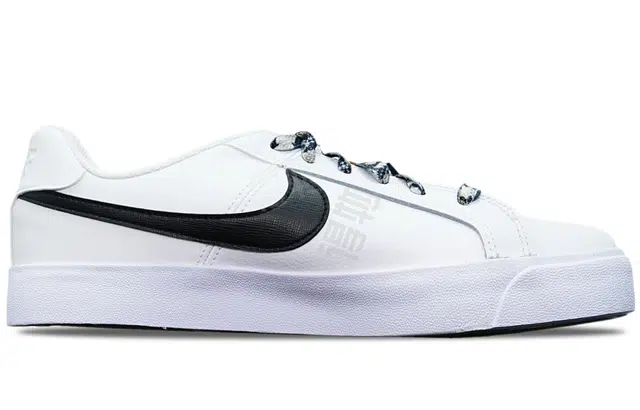 Nike Court Royale Ac