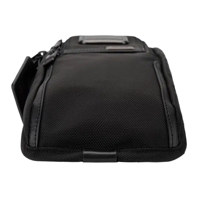 TUMI Alpha 3