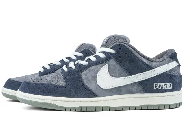 Nike Dunk SB LOW"Light Carbon"
