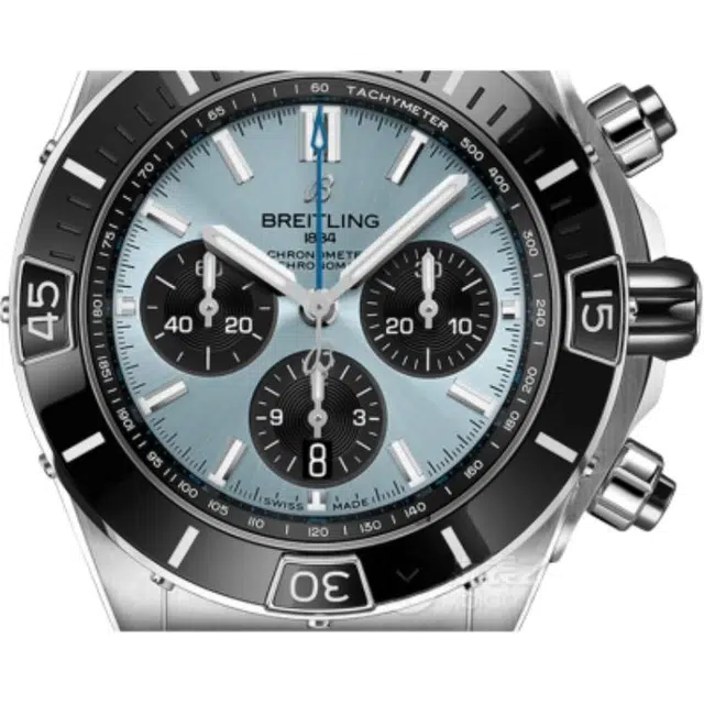 BREITLING 200 30mm PB0136251C1S1
