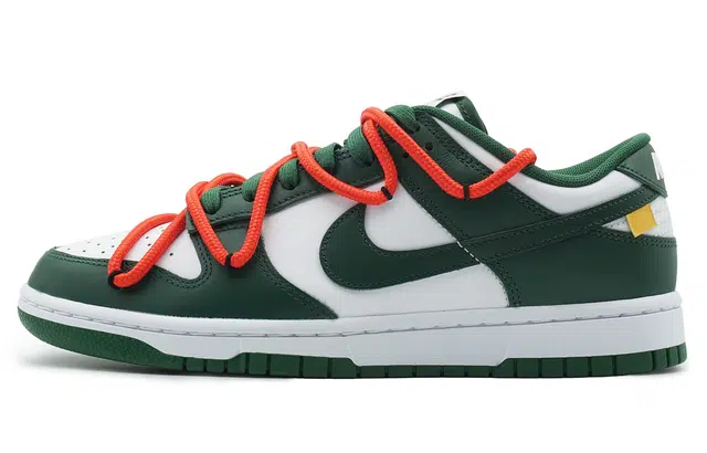 Nike Dunk vibe 520