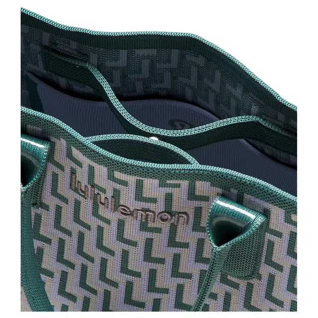 lululemon Classic 8L Tote