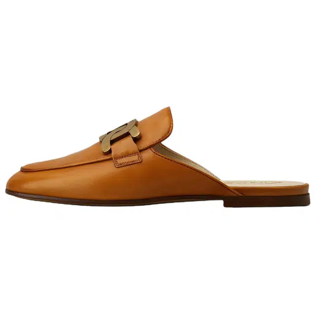 TOD'S