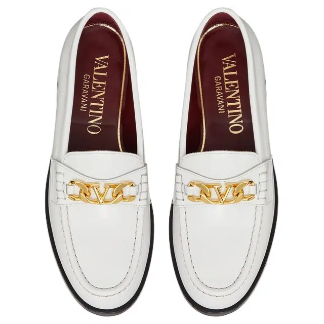 Valentino Vlogo