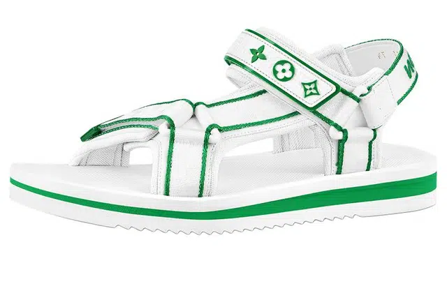 LOUIS VUITTON Panama