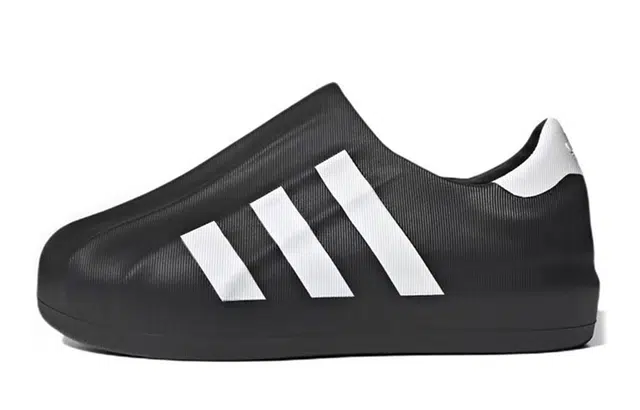 adidas AdiFOM Superstar