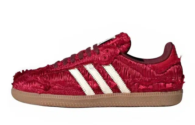 Caroline Hu x adidas originals SAMBA OG 811