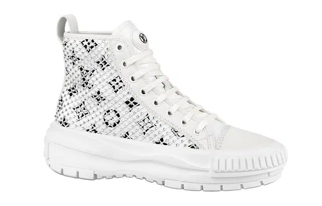 LOUIS VUITTON Squad