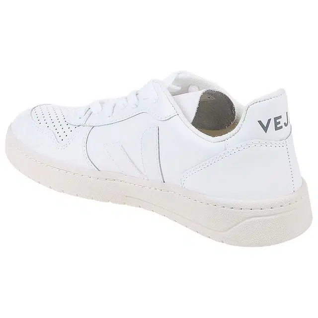 VEJA V-10