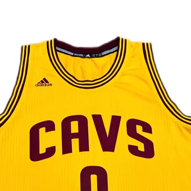 adidas x NBA SWINGMAN LOVE 0