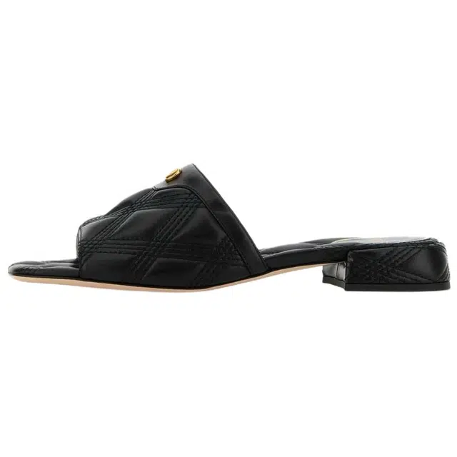 Valentino Vlogo