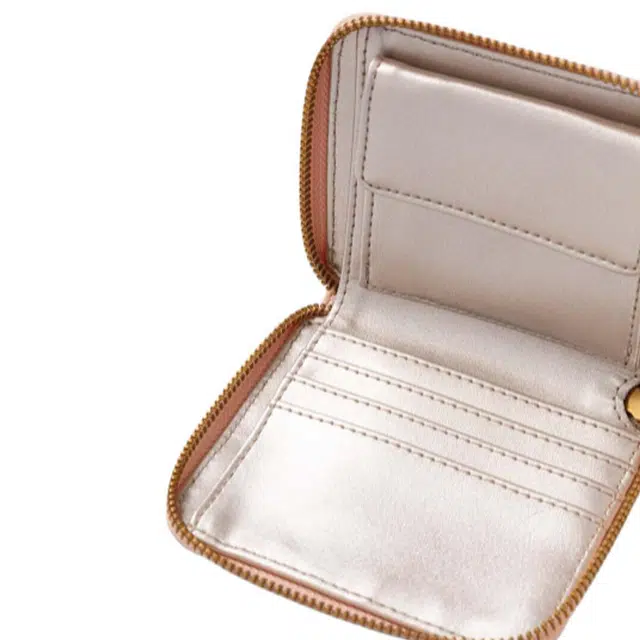 GUESS Logo