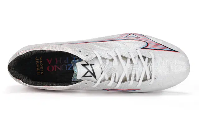 Mizuno Alpha AG