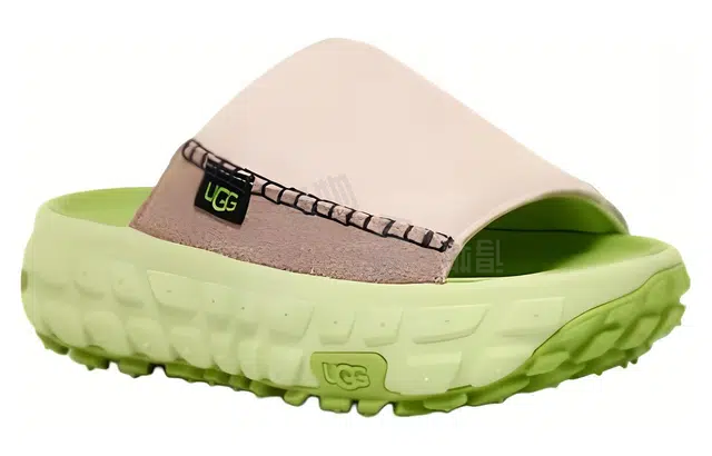 UGG
