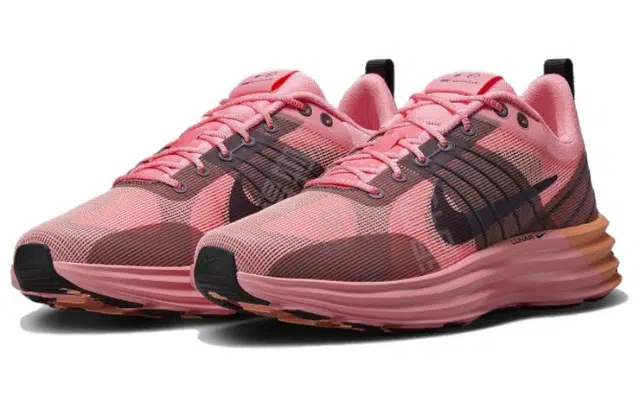 Nike Lunar Roam