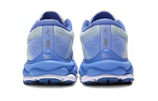 Mizuno Wave Sky 7