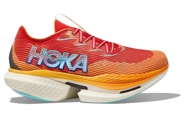 HOKA ONE ONE CIELO X1