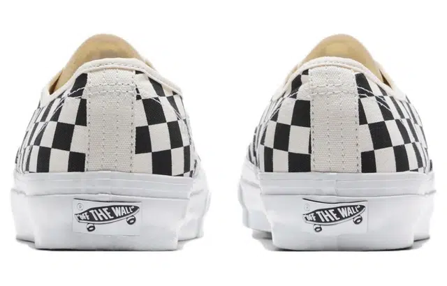 Vans Authentic