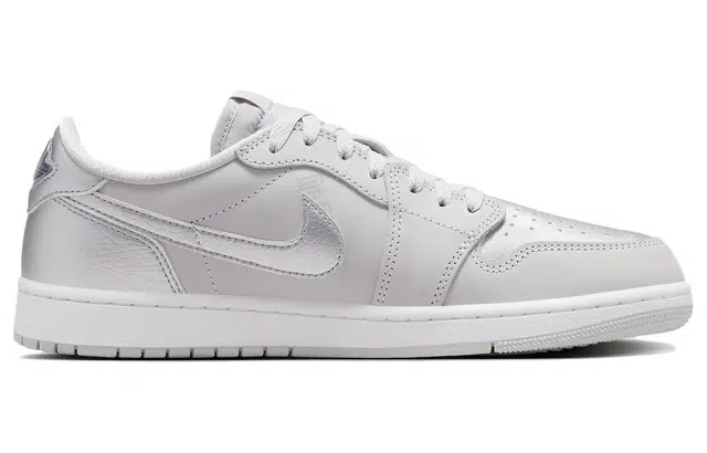 Jordan Air Jordan 1 Low OG Metallic Silver